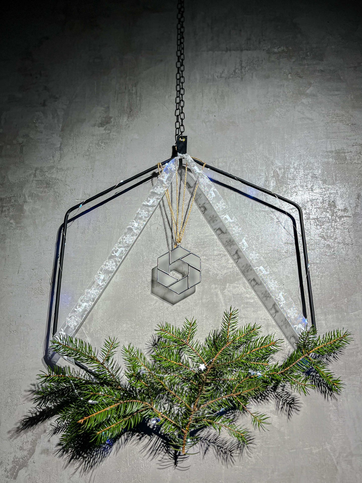 Geometric Christmas Wheat