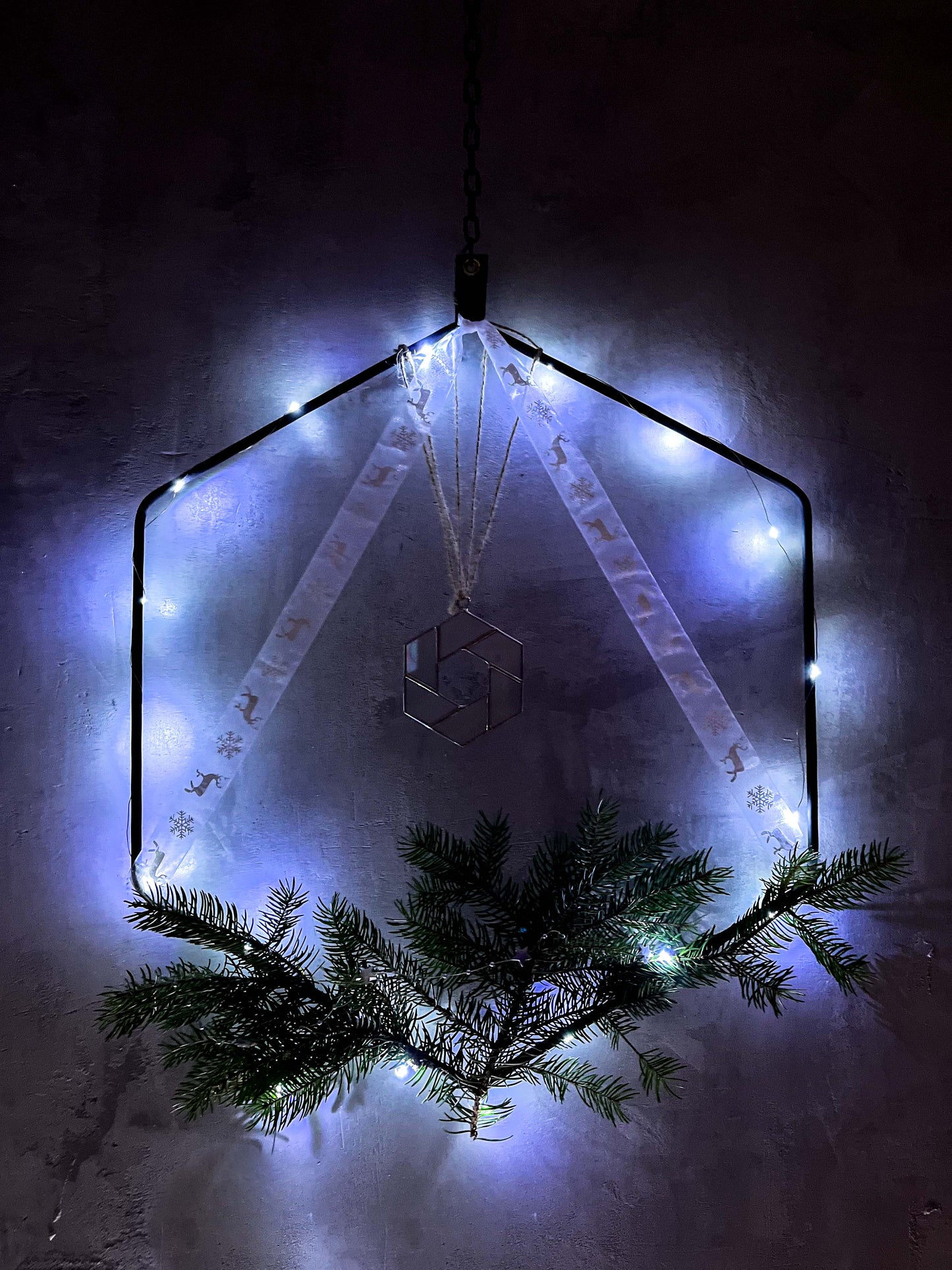 Geometric Christmas Wheat