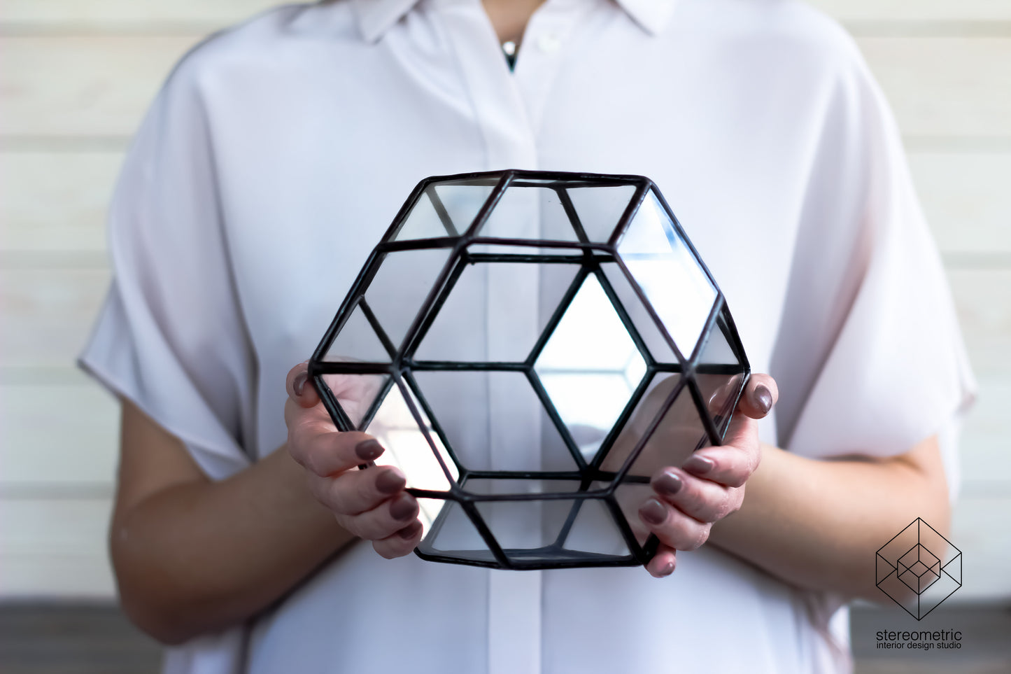 Rhombic Geometric Terrarium
