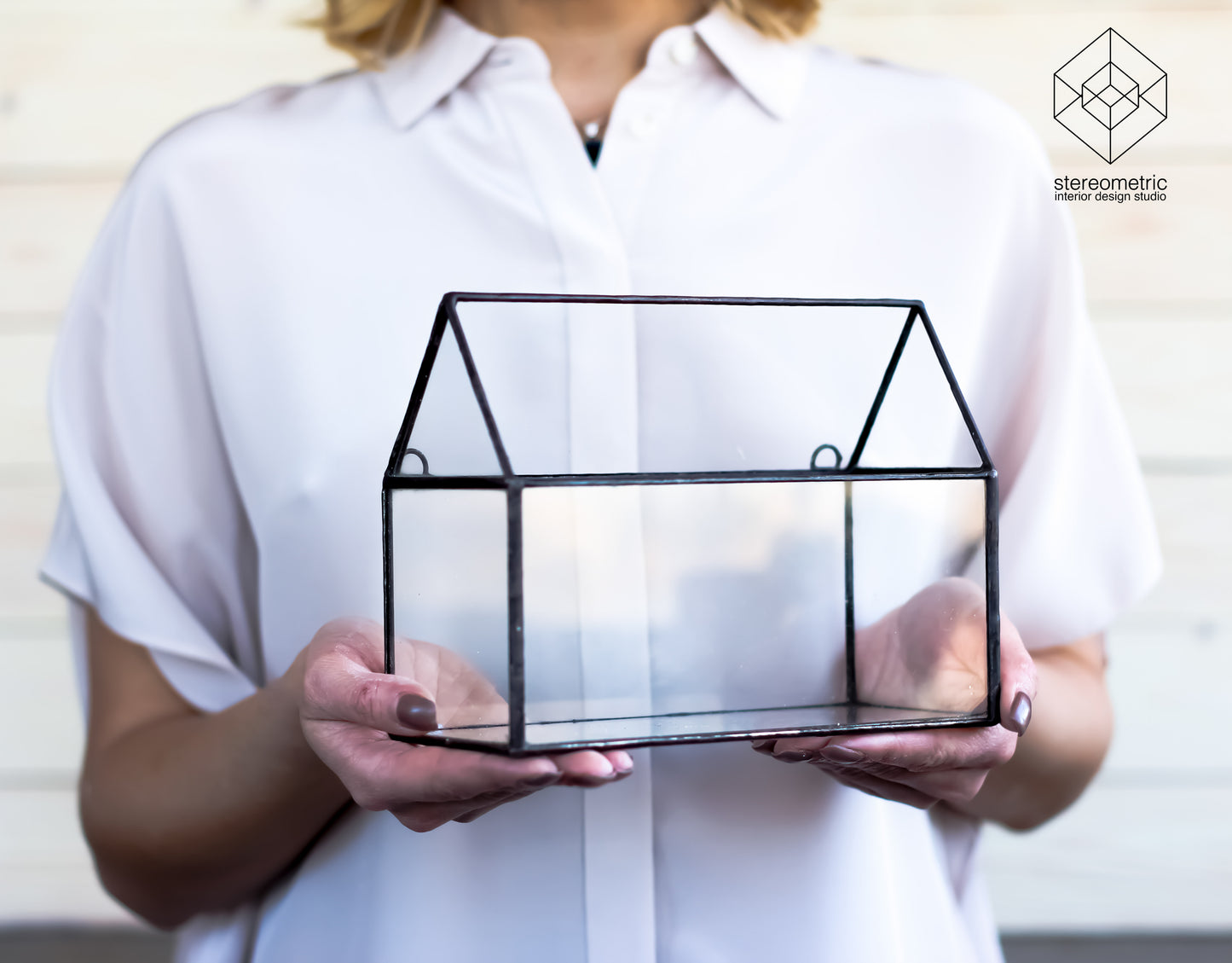 Wide Pendant Greenery House