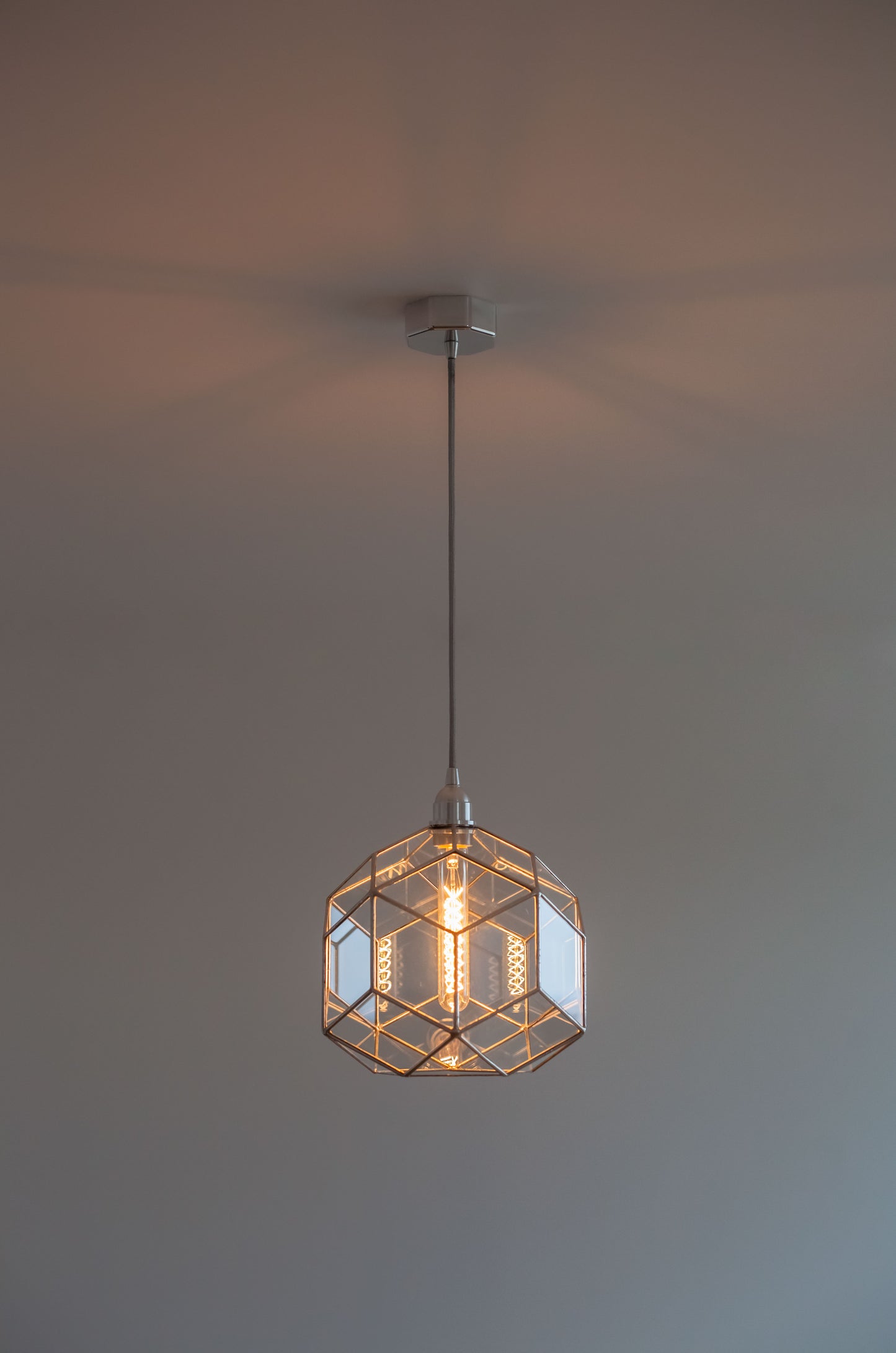 Rombotriacontahedron Chandelier