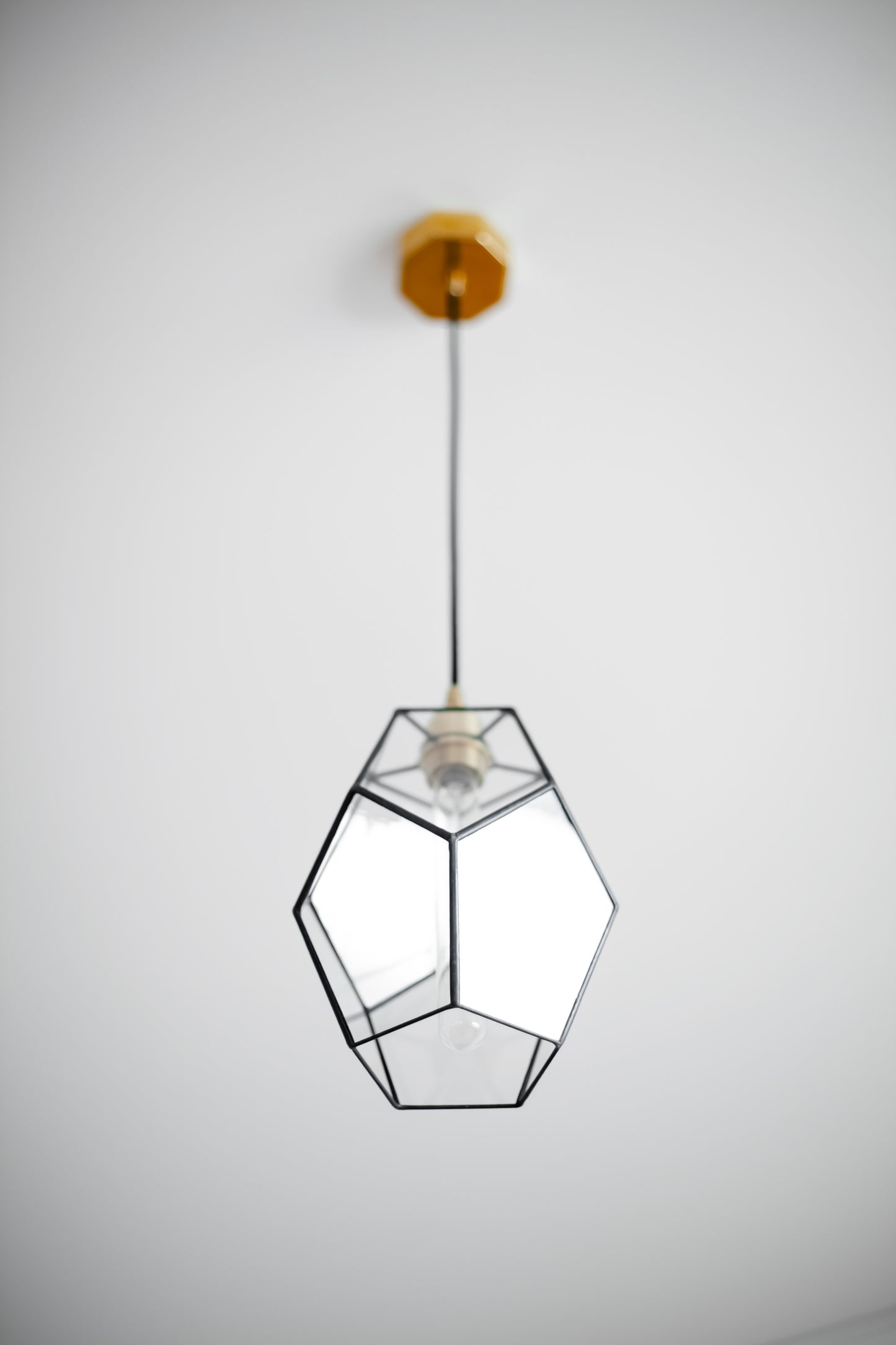 Удлиненная стеклянная геометрическая люстра додекаэдра