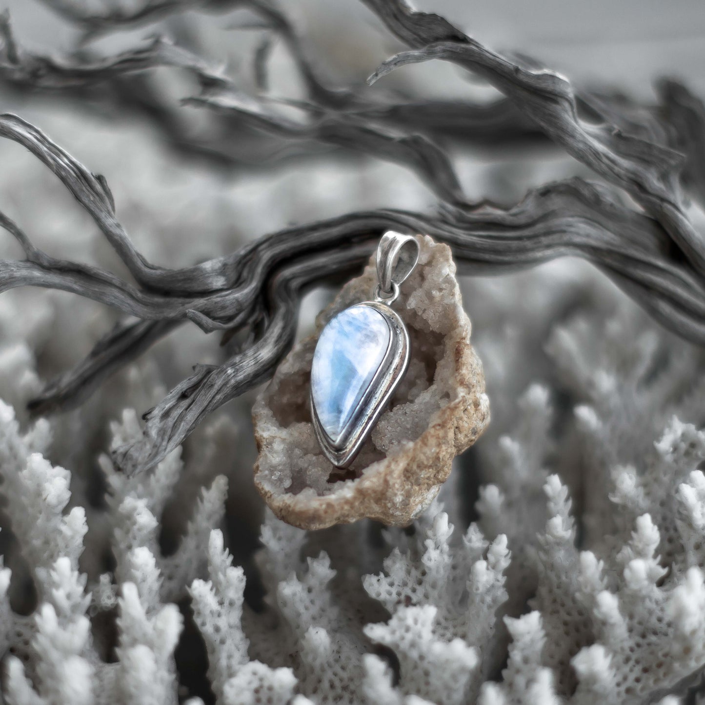 Rainbow Moonstone Silver Pendant
