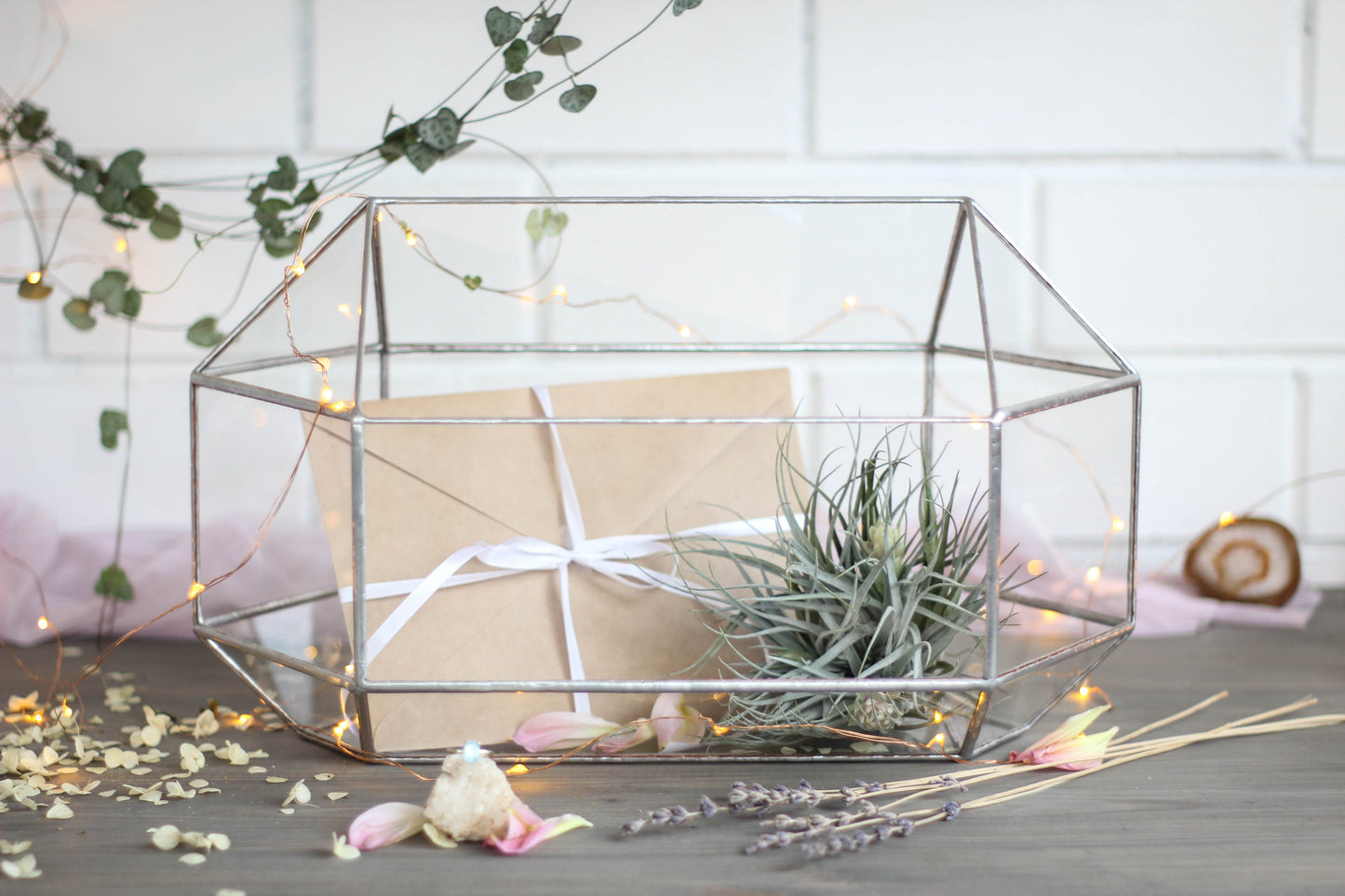Big Geometric Glass Wedding Display Box
