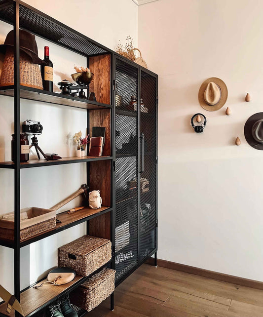 Wardrobe & Storage